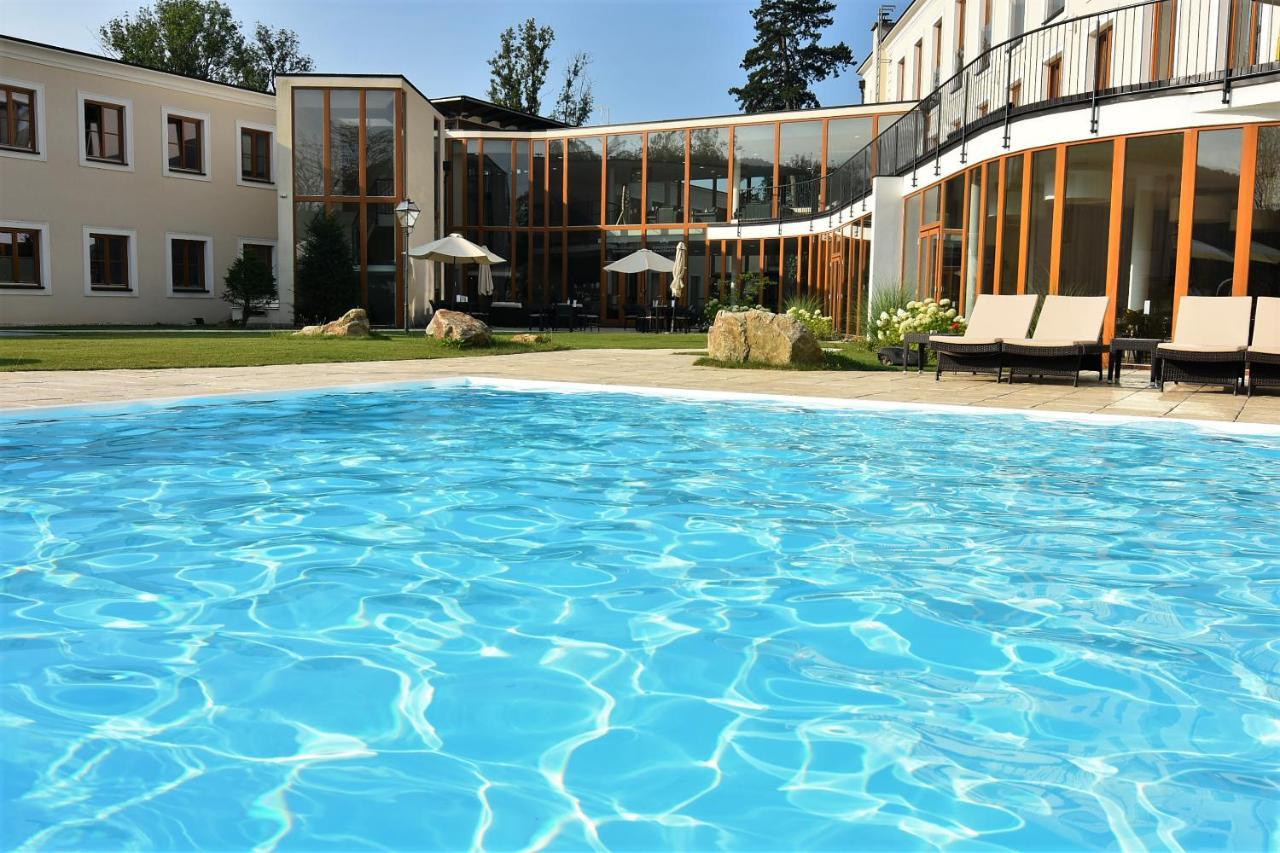 Schlosspark - Adults Only